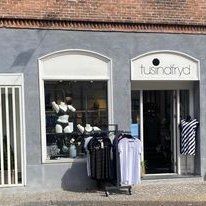 Tusindfryd v/ Gurli Basballe, Grenaa åbningstider