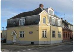 Tandlægehjørnet Carl Peder Knudsen / Lars P. Knudsen /Simon Jacobsen/ Jørgen Dau Nielsen, Vordingborg åbningstider