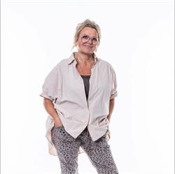 Miss Babuska, Grenaa åbningstider