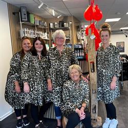 Bruun's Hair, Grenaa åbningstider
