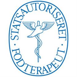 Fodterapeut Anette Nilsson i Holbæk (St. Tv.) åbningstider