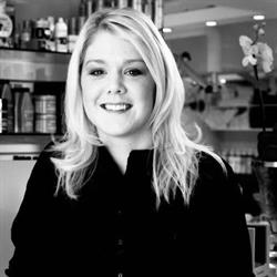 Maria Møller Denmark ApS, Odense åbningstider