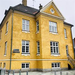 Den Gule Villa, Frederiksberg åbningstider