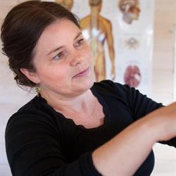 Mette Grefstad, Holstebro åbningstider