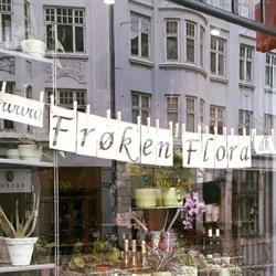 Frøken Flora i Aarhus (C) åbningstider