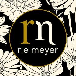 Rie Meyer Aps, Padborg åbningstider