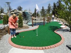 West Coast Minigolf, Blåvand åbningstider