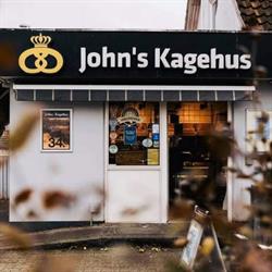 Johns Kagehus, Kastrup åbningstider