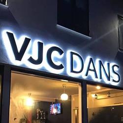 VJC dans, Hillerød åbningstider