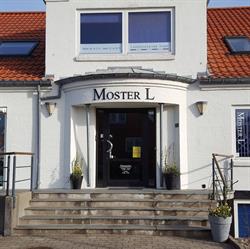 Moster L, Pandrup åbningstider