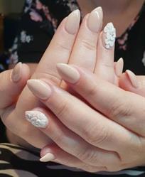 Trinh Nails, Esbjerg åbningstider