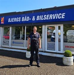 Bjergs Båd og Bilservice, Tarm åbningstider