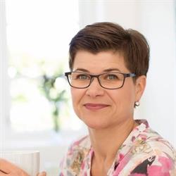 Diætist & coach Inger Bols - Slip ud af Slankekursforstyrrelsen, Helsinge åbningstider