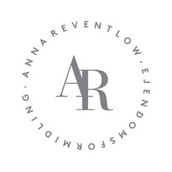 Anna Reventlow, Hørsholm åbningstider