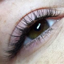 Lashes By Victoria, Kongens Lyngby åbningstider