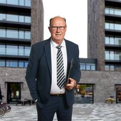 Erhvervsmægler Carsten Augustinus, Middelfart åbningstider