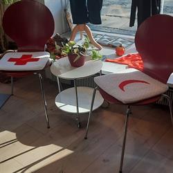 Røde Kors Butik - Valby, åbningstider
