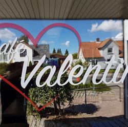 Cafe Valentin, Oure åbningstider