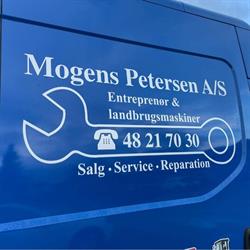 Mogens Petersen, Skævinge åbningstider