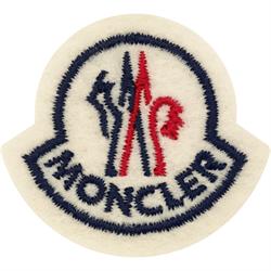 Moncler, Kastrup åbningstider