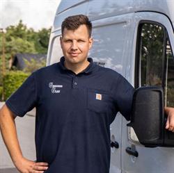 Gjørlund Glas, Hårlev åbningstider