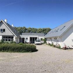 Rolsø Retreat, Knebel åbningstider