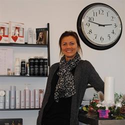 Salon Jane, Karise åbningstider