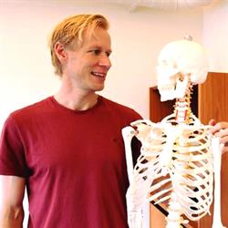 Hip Kiropraktik Kolding v. Lasse Kiil Nielsen, åbningstider