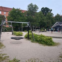 Den bemandede legeplads i Enghaveparken, København åbningstider