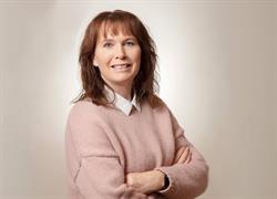 Kirsten Winther, Skive åbningstider