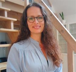 Henriette Bonde, Vesløs åbningstider