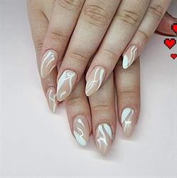 CutNfile Nails manicure & Pedicure i Esbjerg (Esbjerg V) åbningstider