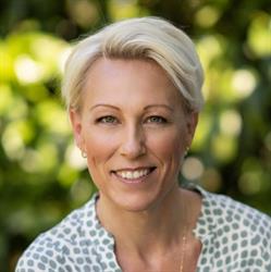 Runa Hjuler, Ballerup åbningstider