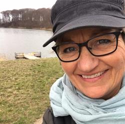 Sereen - Rejsen Hjem, Køge åbningstider