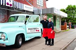 Pastry By Holst & Riess, Humble åbningstider