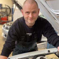 Kudsk Auto, Vinderup åbningstider