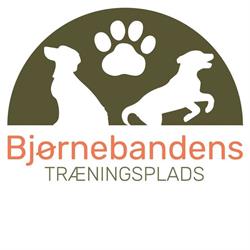 Bjørnebandens Træningsplads, Mørkøv åbningstider