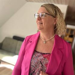 Klinik My Body, Føvling åbningstider