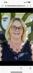 Krista Sønderup, Næstved åbningstider