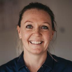 Jane Boye, Massør, Odense åbningstider