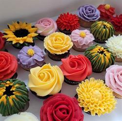 Cupcake Paradis, Tune åbningstider