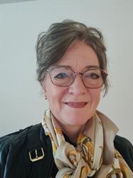 Du er fantastisk v/ Pia Dean, Spjald åbningstider
