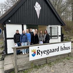 Ryegaard ishus, Holbæk åbningstider