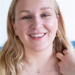 Cosmeticbynadiaknoblauch, Brørup åbningstider