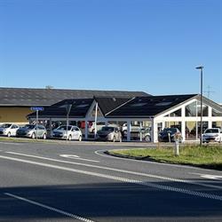 Fair Automobiler, Them åbningstider