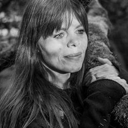 Diana Sommer, Give åbningstider