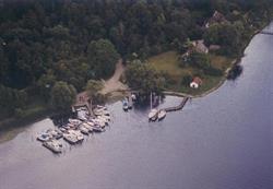 Høllet, Hobro åbningstider