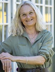 Stine Lyngdal, Gistrup åbningstider