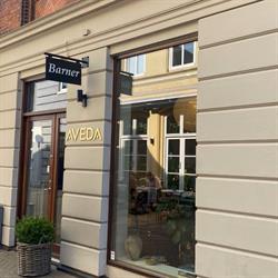 Barner Coiffure i Odense (C) åbningstider