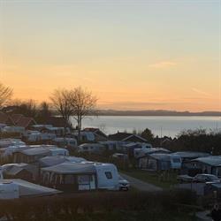 Hjarbæk Camping, Løgstrup åbningstider